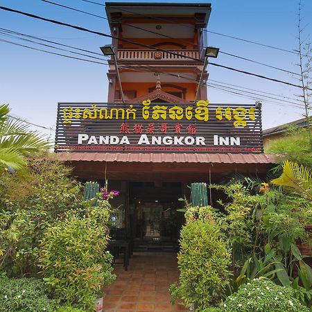 Panda Angkor Inn Siem Reap Bagian luar foto